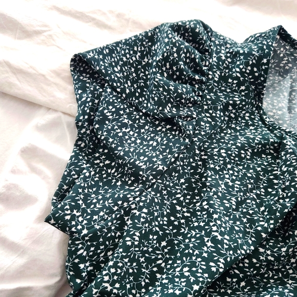 Green floral shift dress from Shein - Picture 4 of 5